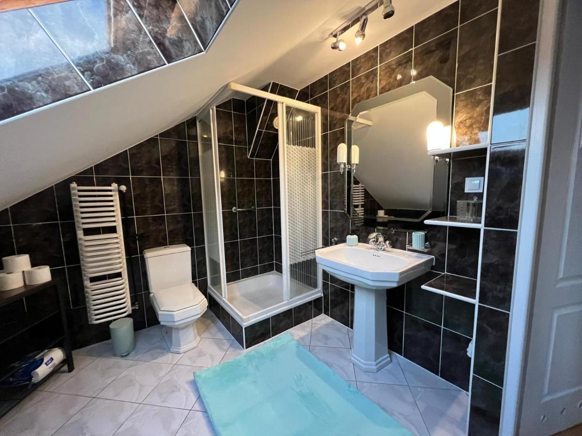Comfort Zone Duplex Apartment