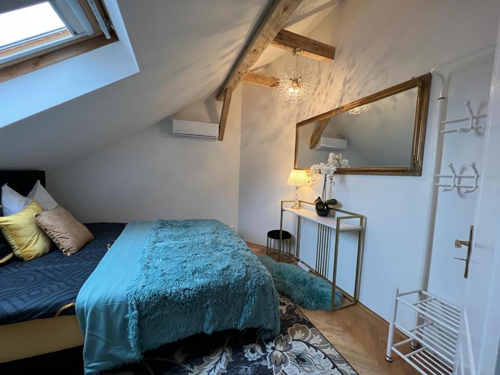Comfort Zone Duplex Apartment