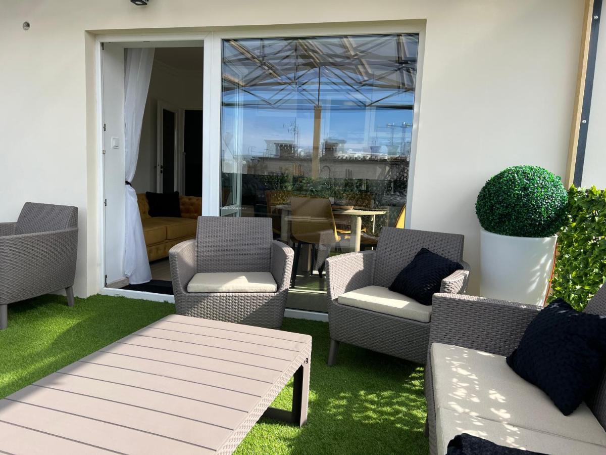 Comfort Zone Duplex Apartment